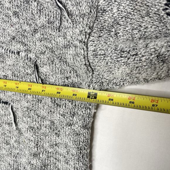 AKIRA Gray Crew Neck Sweater - Picture 6 of 7